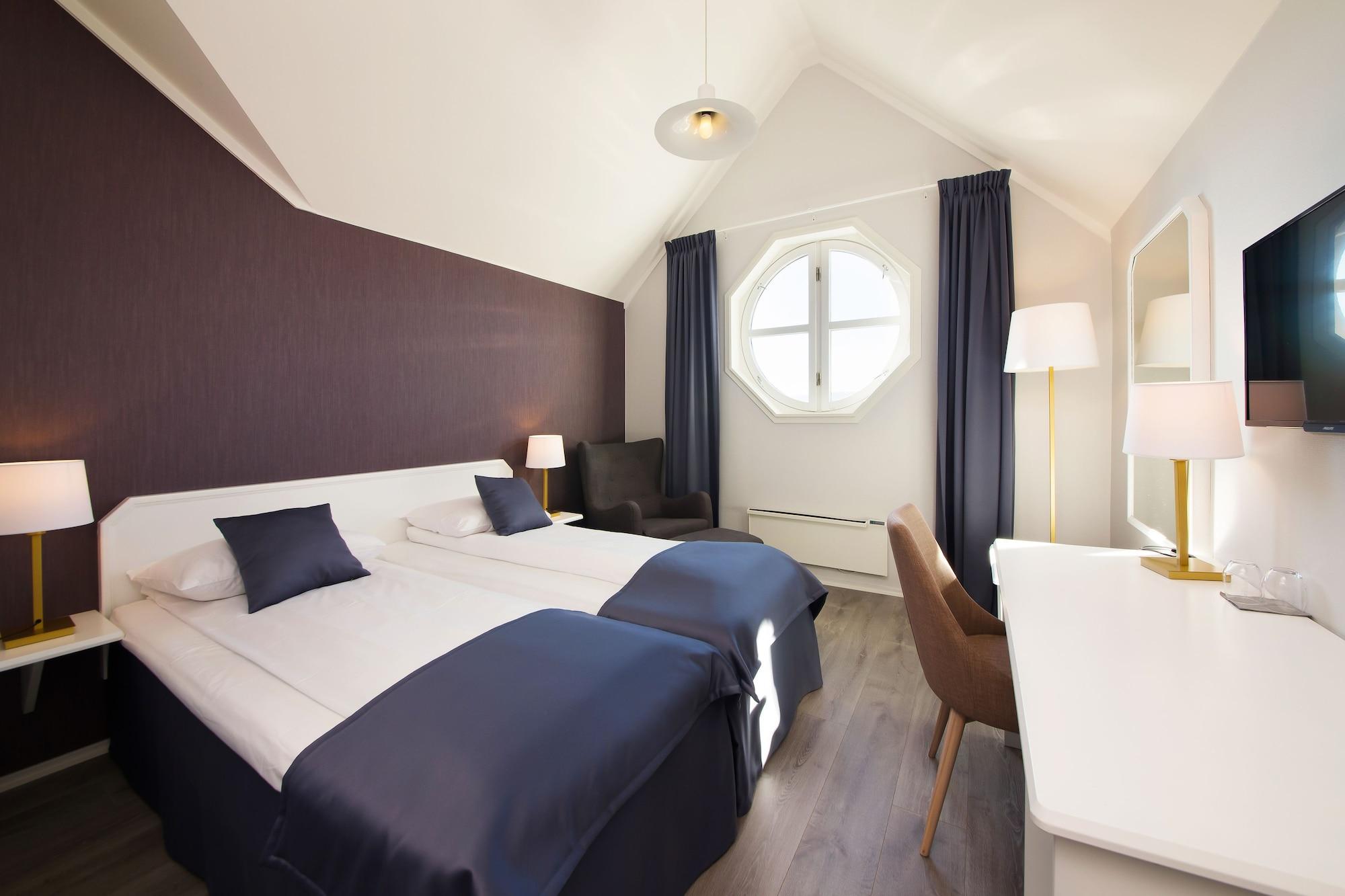 Home Hotel Grand Gjovik Exterior photo